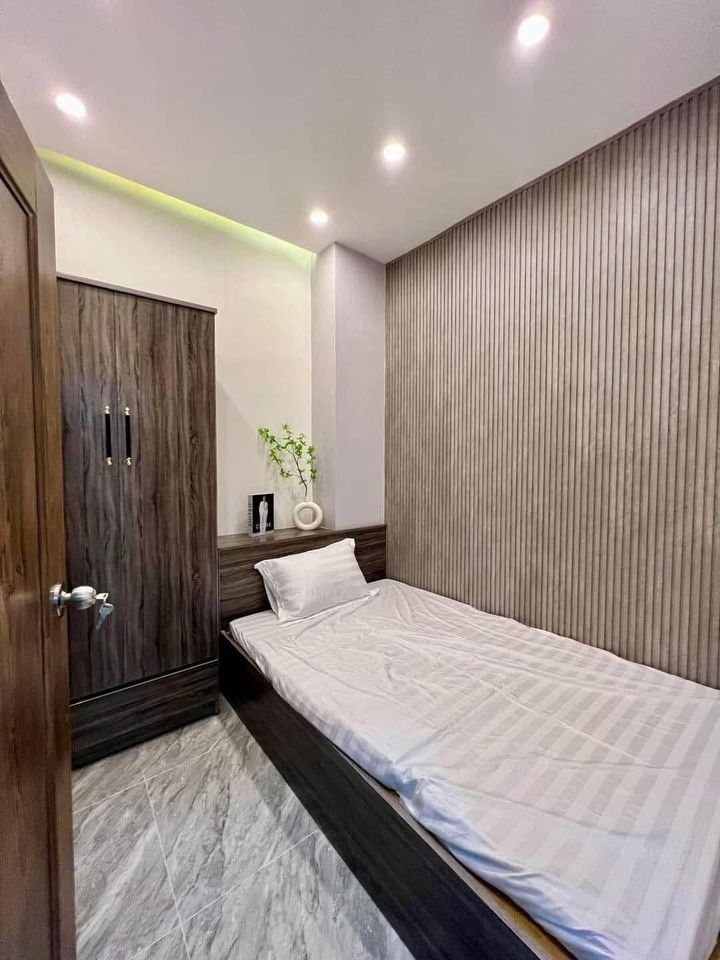 Nhà xây mới 100%, công năng đầy đủ, 2 mặt kiệt Tôn Thất Đạm, diện tích 40m2