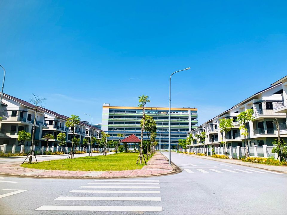 Cách Long Biên 6km thôi xuất hiện dự án Centa Riverside cực kỳ tiềm năng