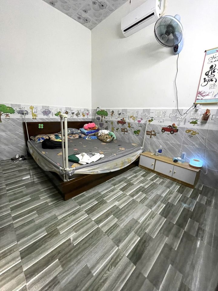 Bán nhà kiệt Nguyễn Phước Nguyên, hướng Đông Nam