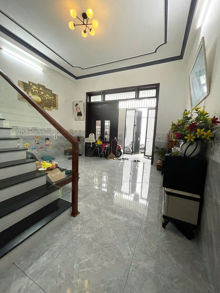Bán nhà kiệt Nguyễn Phước Nguyên, hướng Đông Nam