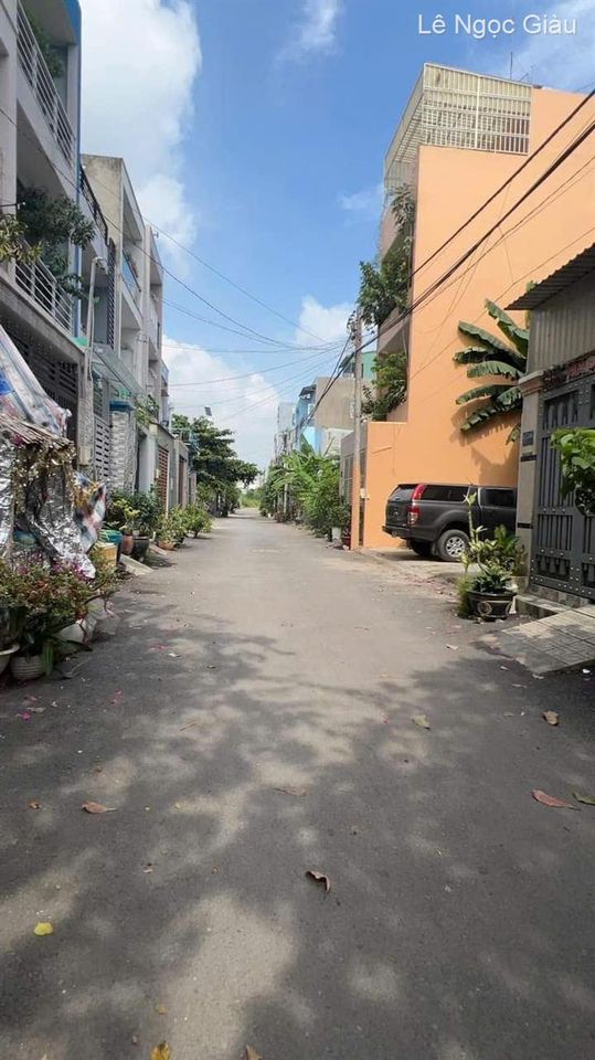 Bán nhà 4 tầng trung tâm quận 2 giá 6,5 tỷ, diện tích 80m2