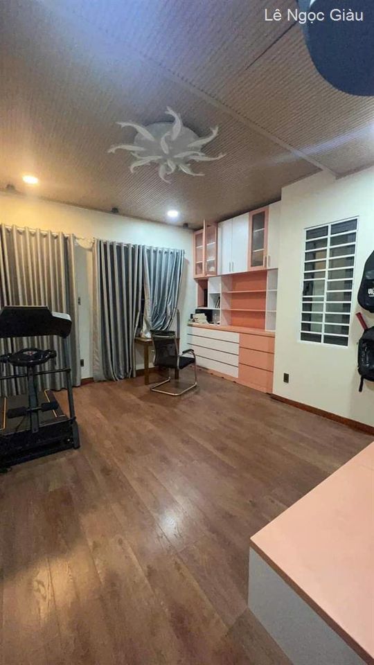 Bán nhà 4 tầng trung tâm quận 2 giá 6,5 tỷ, diện tích 80m2