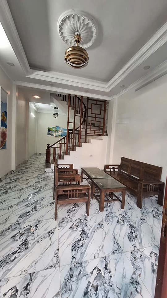 Bán nhà 3 tầng, Tô Hiến Thành, Nam Định, diện tích 50m2, giá 1,69 tỷ