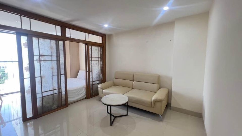 Bán căn hộ 7 tầng 1 tum phố tây An Thượng 36