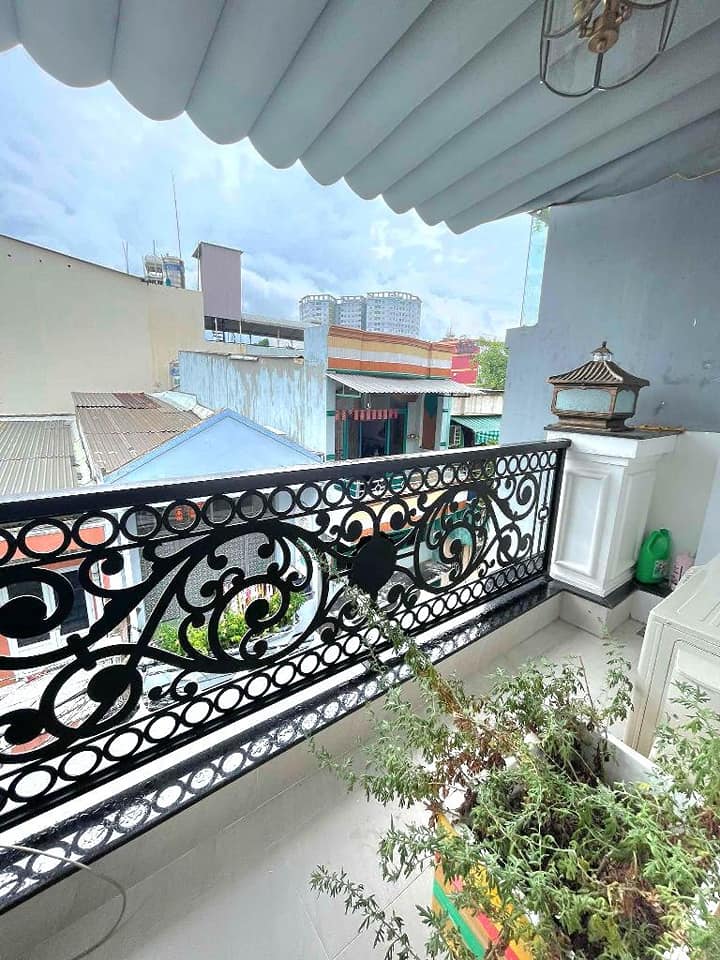 Giảm sâu còn 6,6 tỷ, hẻm ô tô thông thoáng, nhà mới keng, kinh doanh đỉnh
