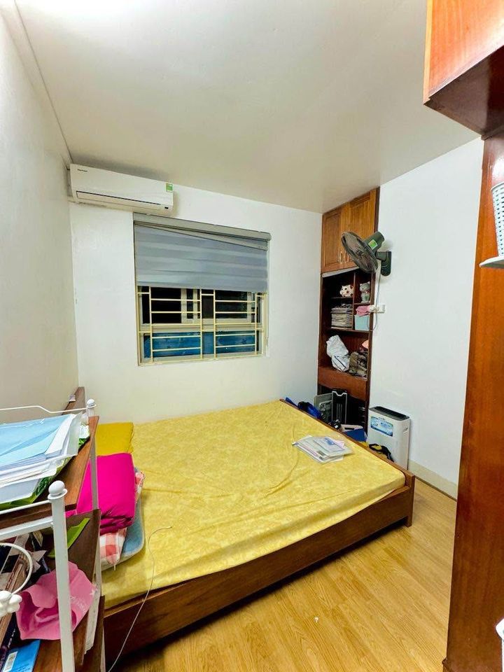 Bán chung cư Linh Đàm, 2 ngủ, 2 wc, full tiện tích giá 2,3 tỷ, diện tích 60m2