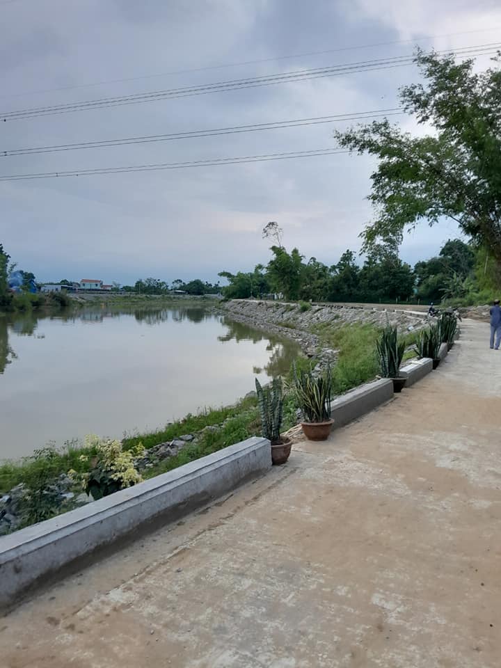 Chào báo lô view sông Yên, 2 mặt tiền siêu đẹp, diện tích 700m2 có 400m2 đất ở, giá 4,79 tỷ