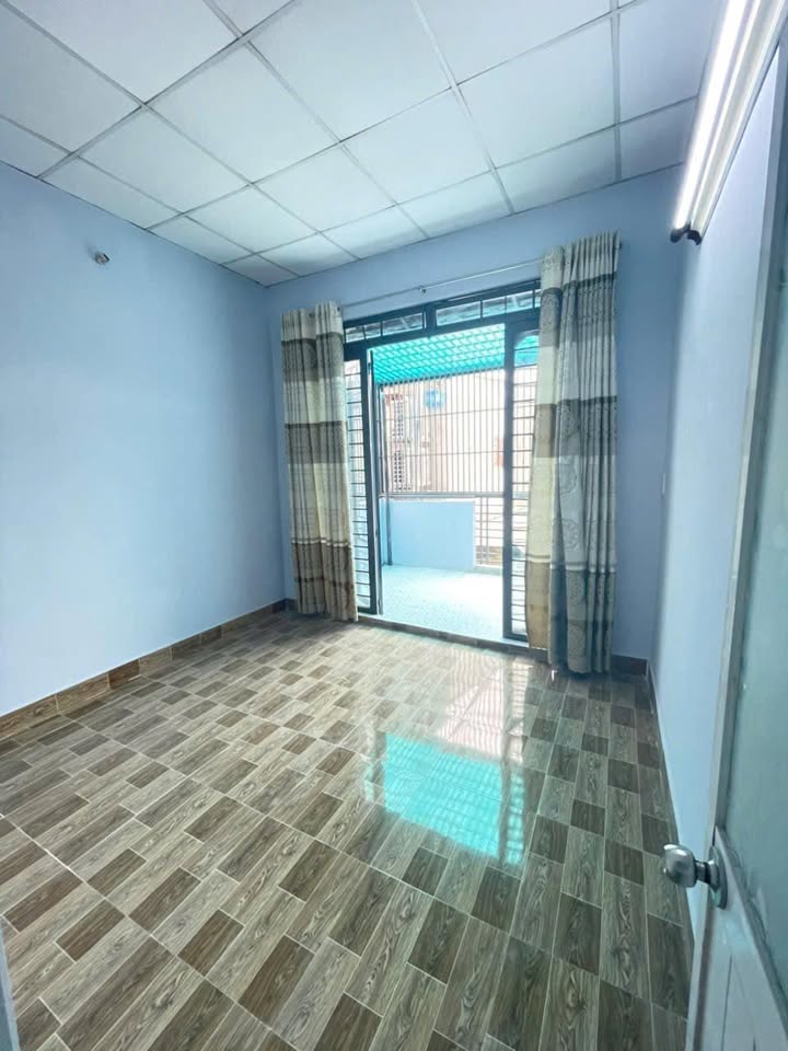 Bán nhà 3 ngủ, 2 wc, Phan Bội Châu, Bình Thạnh, Hồ Chí Minh, diện tích 28m2, giá 4 tỷ