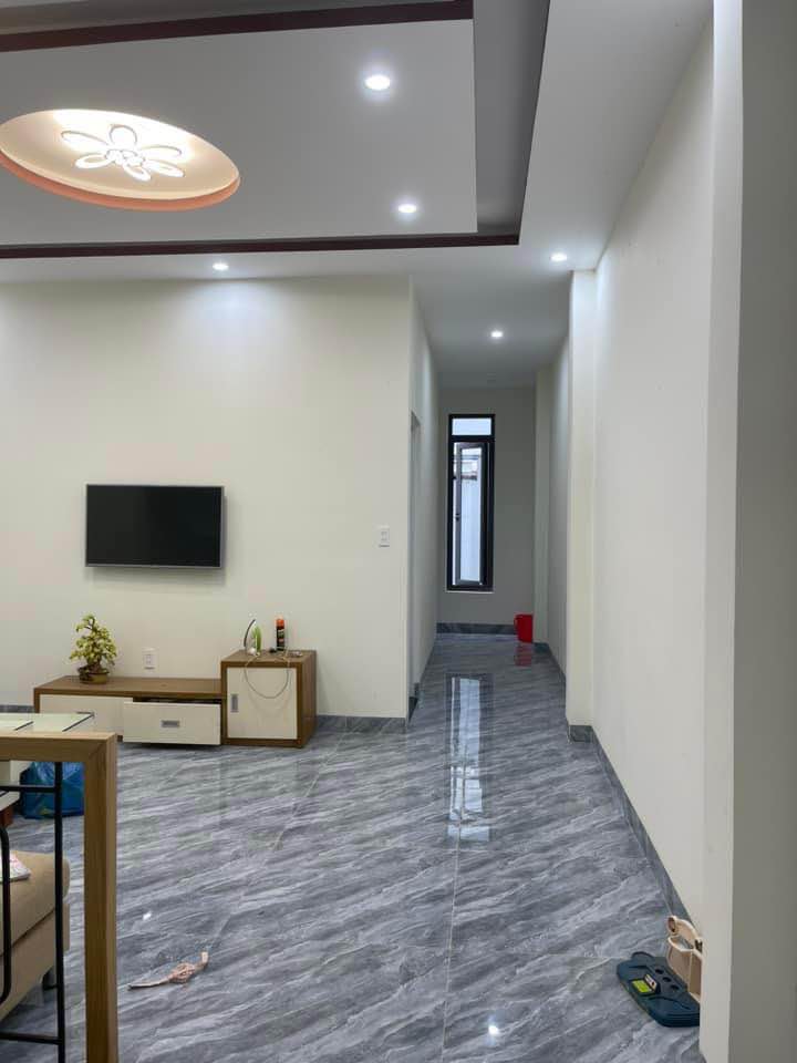 Bán nhà 2,5 tầng đường Trần Lựu, Hoà Xuân, Cẩm Lệ, Đà Nẵng