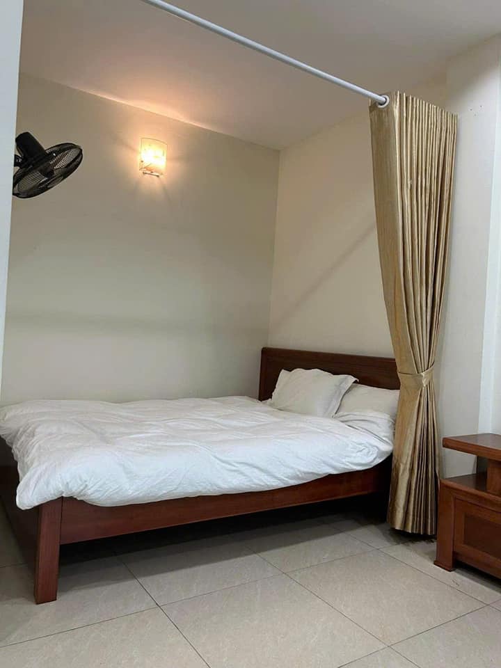 Cho thuê căn hộ chung cư thiết kế 6 tầng thang máy, 2 cầu thang thoát hiểm, đầy đủ, wifi quốc tế toàn cầu