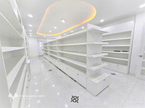 Cho thuê nhà phố tiện làm Văn phòng mặt tiền Nguyễn Thị Thập Quận 7