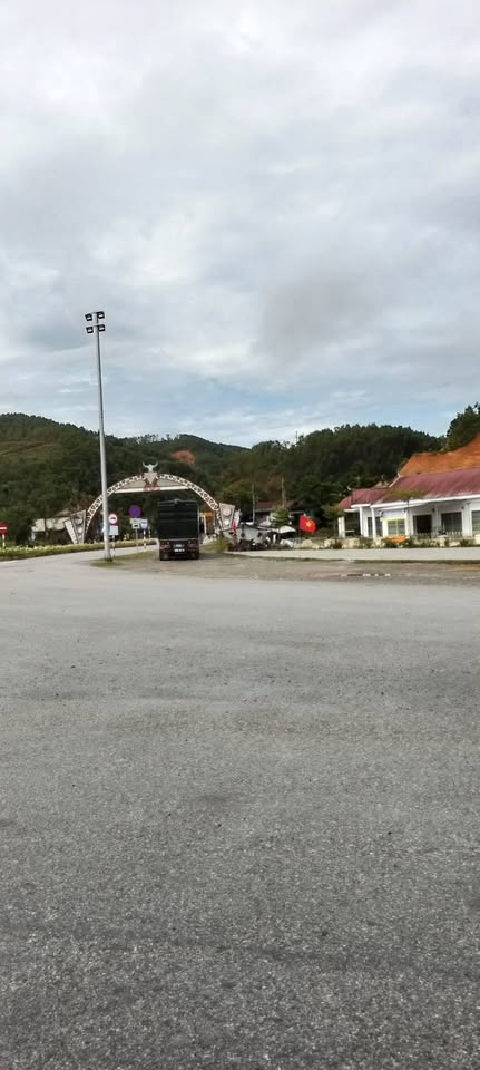 Siêu phẩm đất nền mặt tiền đường Hồ Chí Minh, A Lưới, Thừa Thiên Huế, vị trí đắc địa ngay gần Chợ Bột Đỏ