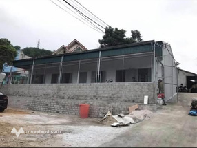 Nhà trọ 35m2 có gác xép, nóng lạnh đầy đủ tại Cẩm Phả