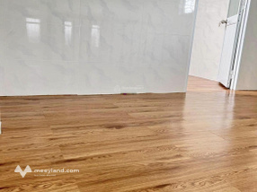 Nhà cho thuê hẻm xe máy/ đầy đủ nội thất/ có sân sau