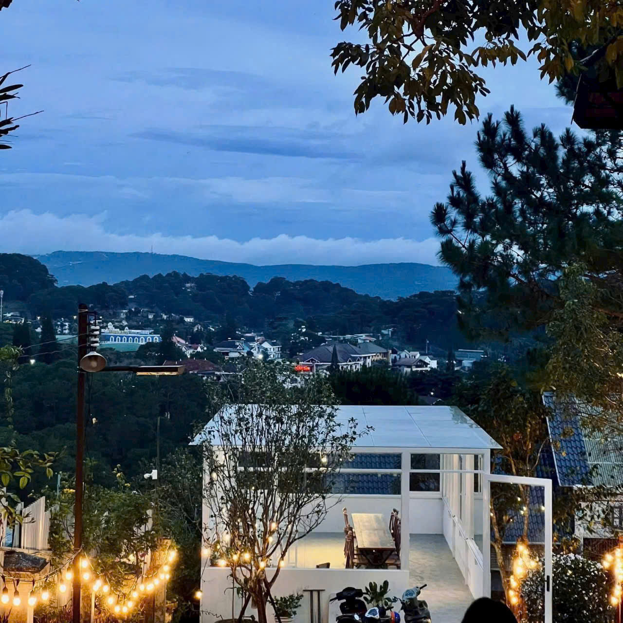 Siêu phẩm nhà hàng "Bếp Thông" đang tìm chủ mới để "hốt bạc" tại Đà Lạt