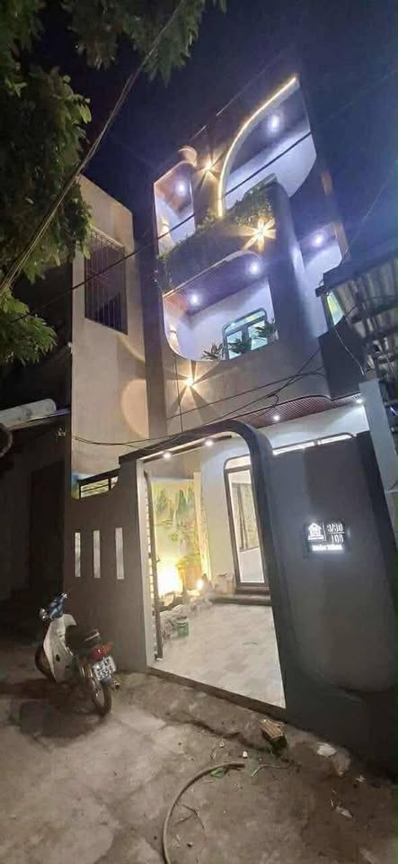 Nhà 3 tầng khu Xuân Trình - Nam Định - Không gian thoáng đãng, chỉ việc dọn về ở