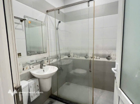 Nhà cho thuê có máy lạnh/ lộ ô tô