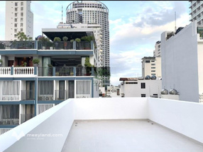 Cho thuê nhà kinh doanh mới xây có thang máy khu đắc địa phố hàn giá 165 triệu/tháng