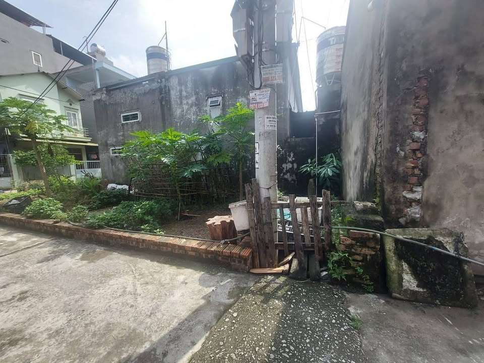 Bán đất lô góc 3 mặt thoáng, đường rộng ô tô vào tận nơi tại Mê Linh, Hà Nội