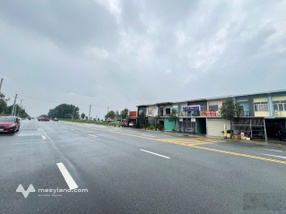 Bán nhà ngay cổng trường cấp 2 Lai Uyên kết nối vào KCN, DT 130m2 SHR 1 trệt 1 lầu và 3 phòng trọ