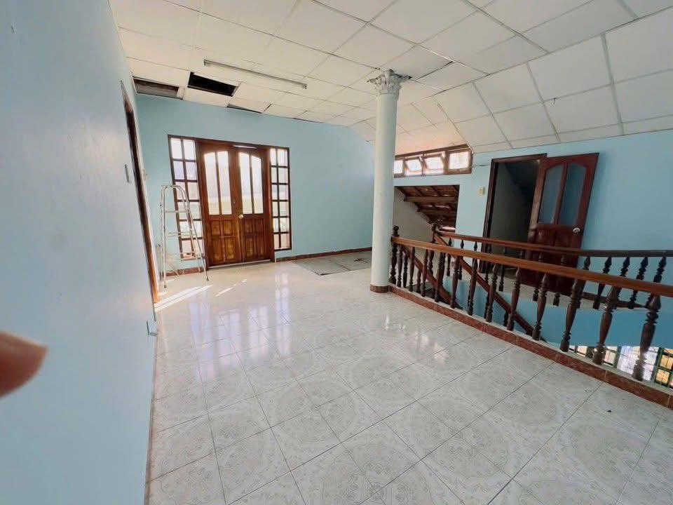 Ngôi nhà tọa lạc tại vị trí đắc địa, gần Ngã 3 Mỹ Thành
