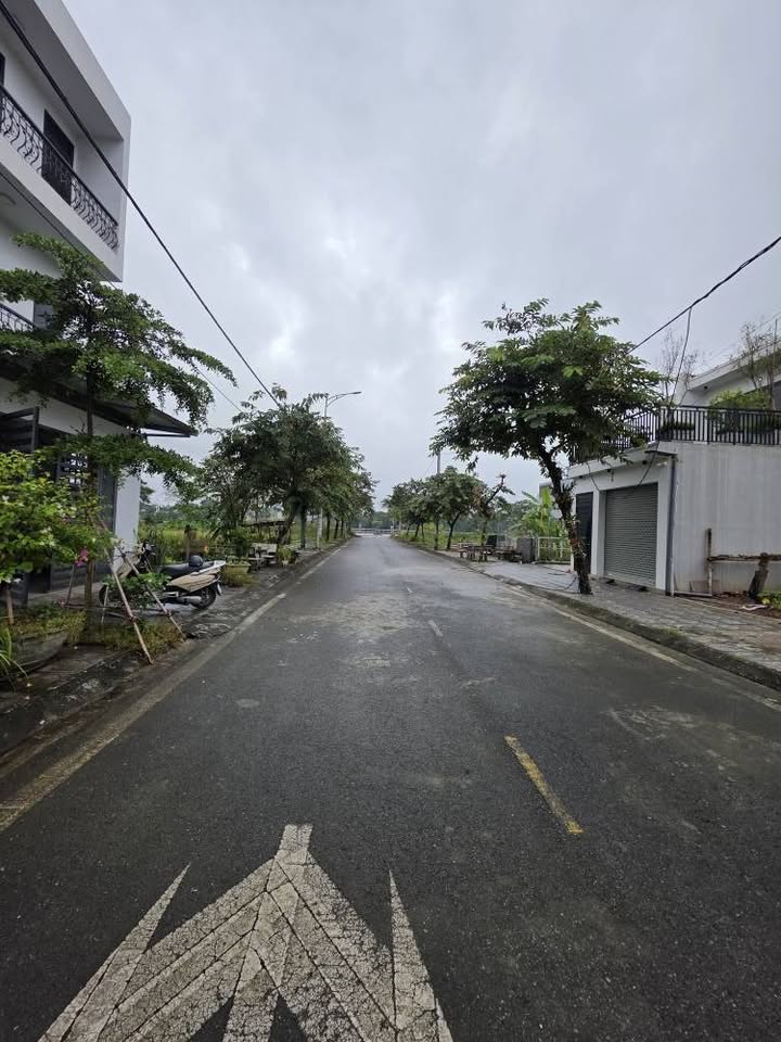 Đất khu đô thị Tiến Lộc sổ đỏ sang tên, view sông Đáy chill