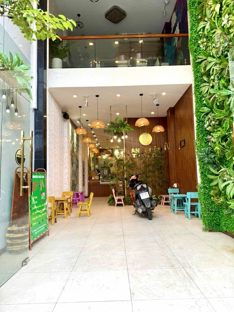 Bất ngờ mặt tiền 10m đường số 8 Bình Tân, 6 tầng, 8 phòng ngủ, giá chỉ 10,6 tỷ