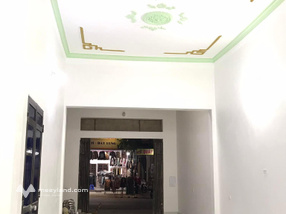 Nhà mặt phố tại Quốc Lộ 32, Tân Sơn, Phú Thọ giá siêu hời 4,2 tỷ, 238m2