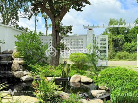 Nhà vườn nghĩ dưỡng có hồ bơi riêng,343m2, thị xã Trảng Bàng,970 triệu