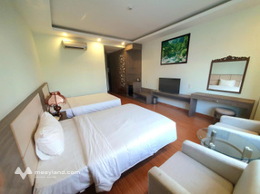 Cho thuê phòng khách sạn 4 sao sát biển, gần Trần Phú, gần chợ, quán ăn giá cực rẻ tại Nha Trang