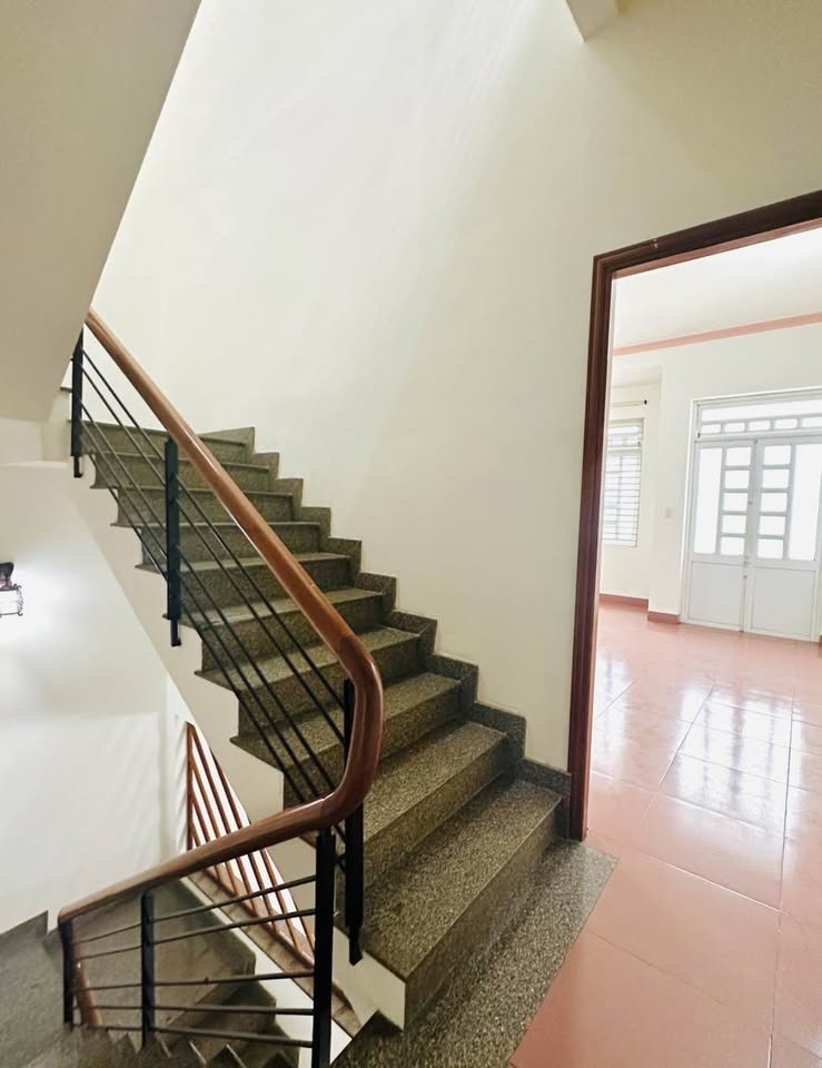 Mặt tiền An Hoà, Cẩm Lệ nhà 3 tầng, ngang 5m