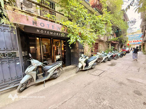 Tập thể 2 mặt ngõ, ô tô tránh, 70m² Đống Đa, full công năng