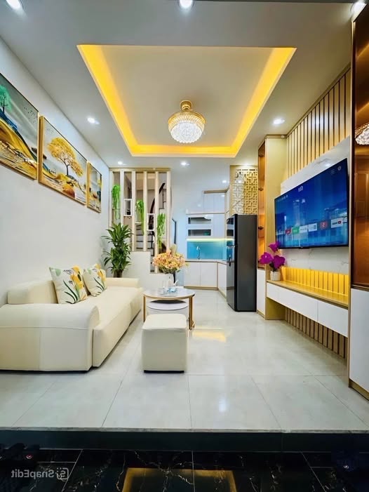 Nhà 5 tầng mới xây, 17.5m thoáng, 10m ra ngõ ô tô Hồng Mai