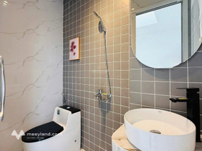 Bán nhà đẹp giá tốt trần nguyên hãn, dĩ an, bình dương, 70m2 - giá 3 tỷ 380, hđt 28tr/th, shr