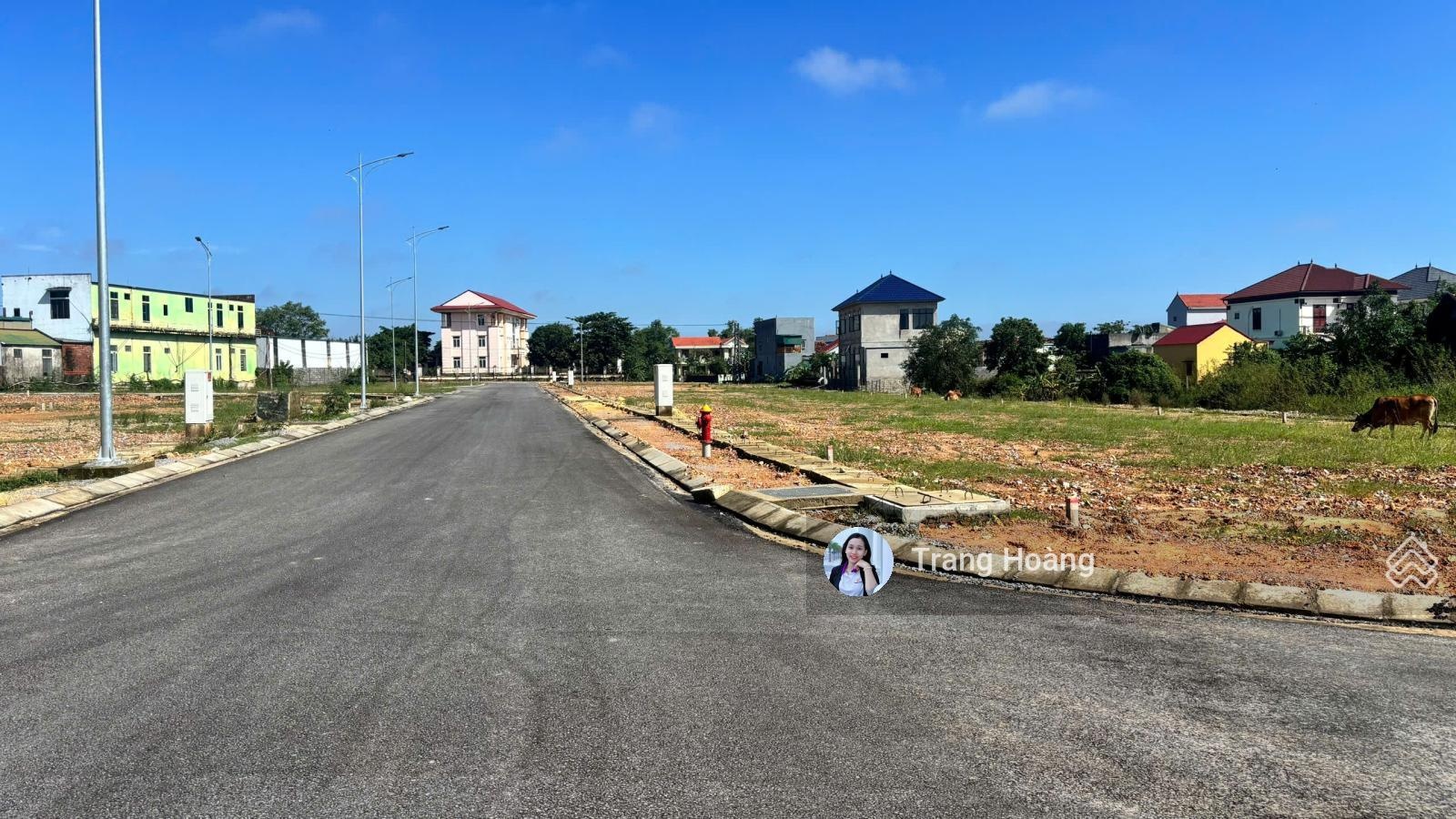 Đất nền trung tâm Quán Hàu, vị trí kết nối thuận tiện, khu dân cư đông đúc phù hợp ở và kinh doanh