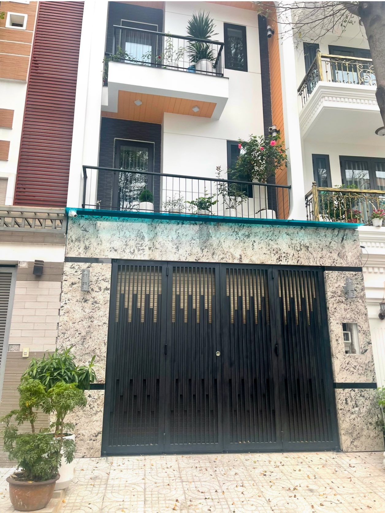 Cho thuê nhà nguyên căn 6 ngủ full nội thất, hẻm xe tải 22 triệu/tháng - Bình Thạnh