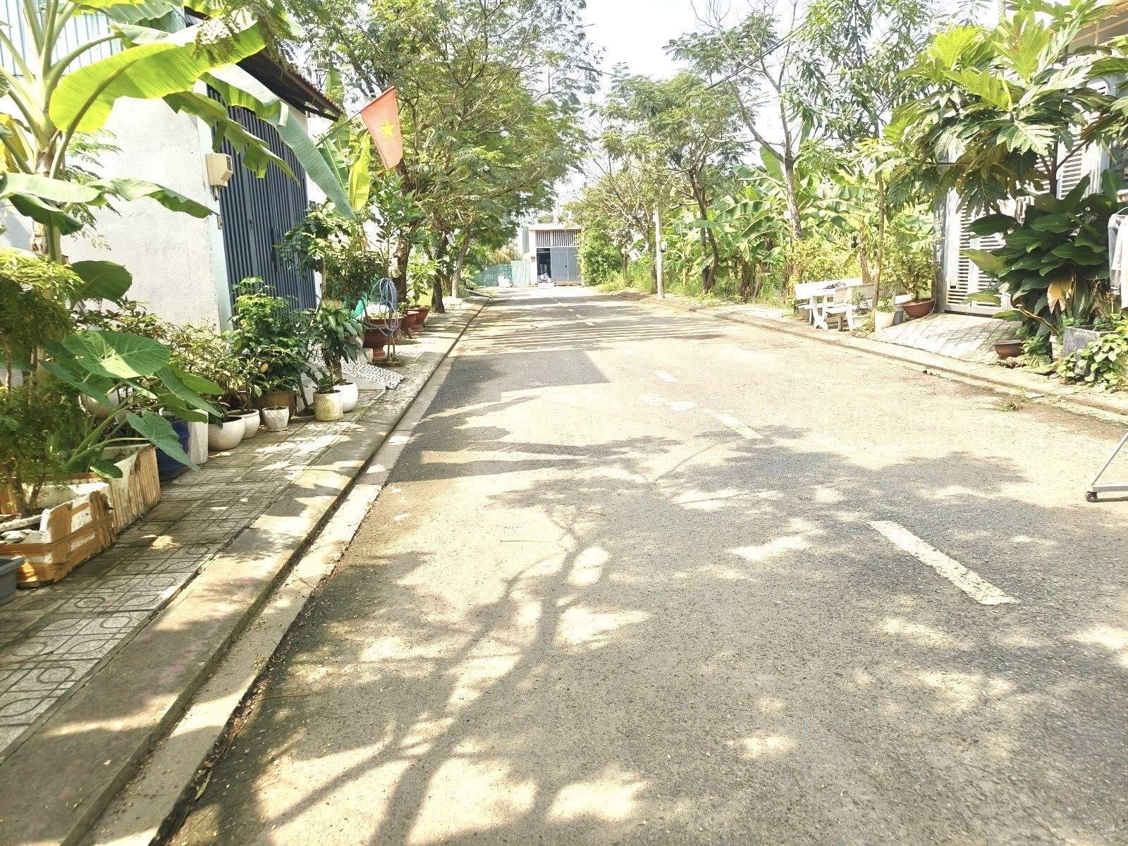 Đất vàng Nguyễn Duy Trinh, Thủ Đức đường 12m vỉa hè, sổ riêng, giá tốt