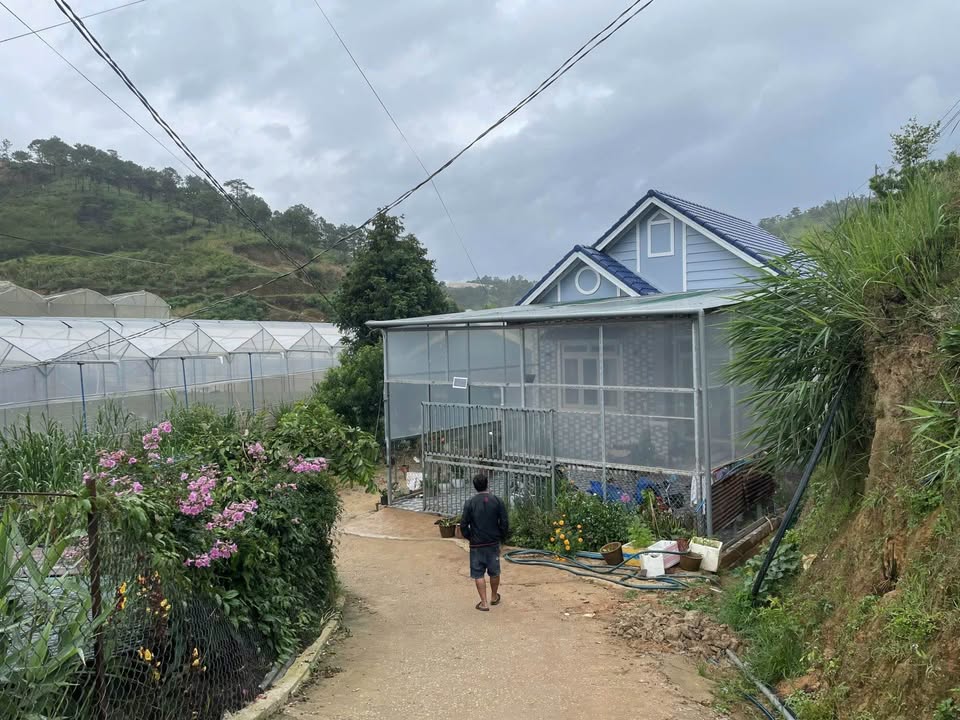 Nhà 647m2 2 mặt tiền, sổ hồng riêng, giá 6.5 tỷ tại Đà Lạt