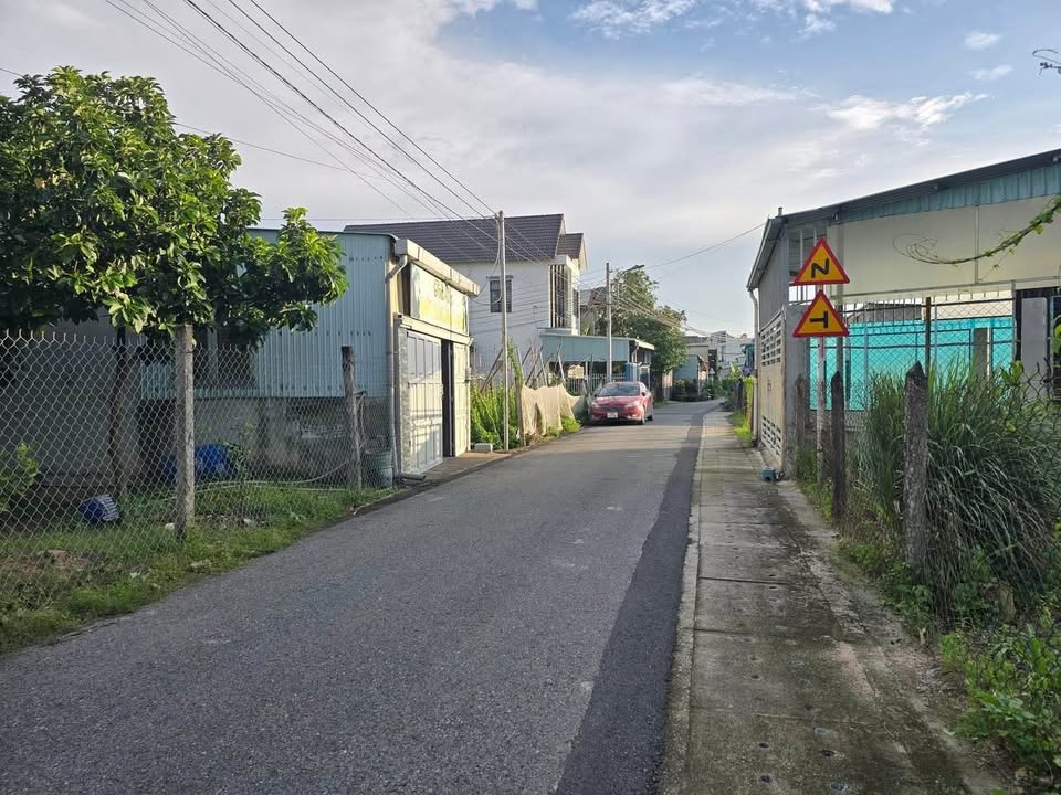 Mảnh đất mặt tiền DX20, Bình Dương cơ hội sở hữu 150m2 đất sạch gần chợ và trường học