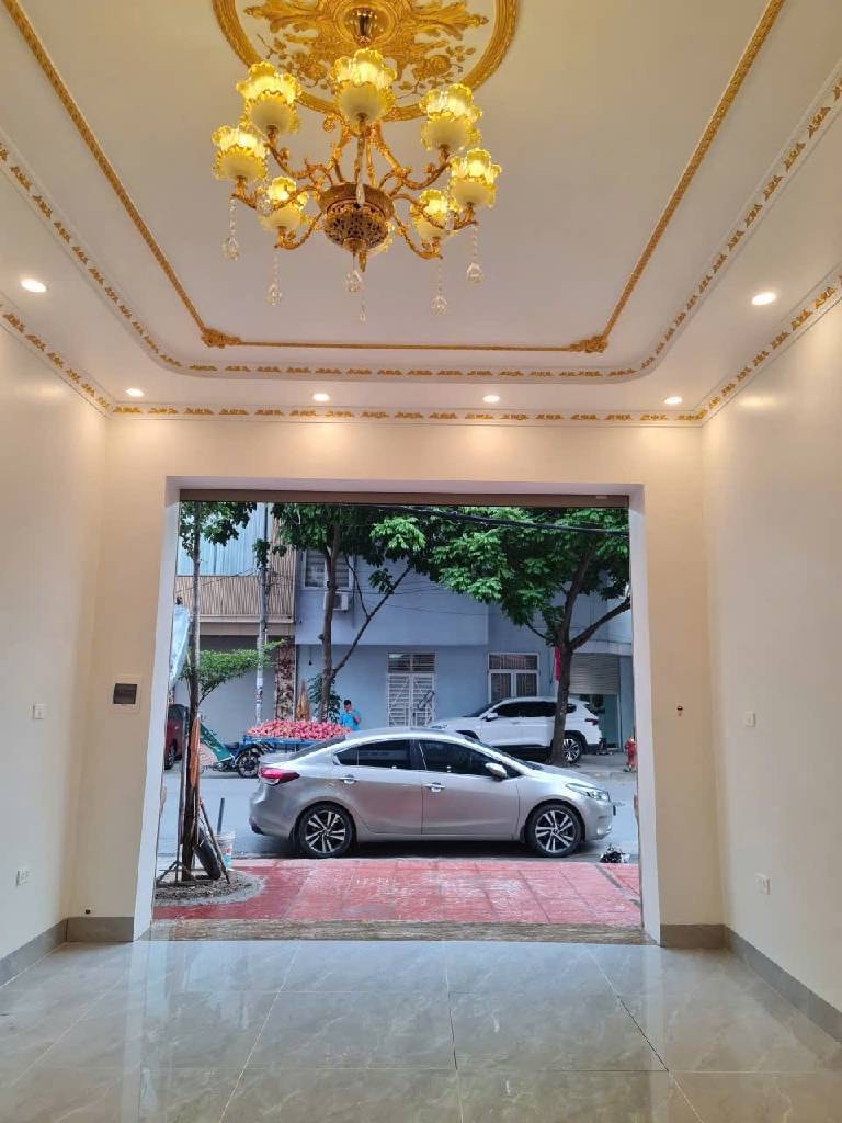 Siêu phẩm mặt phố Nguyễn Viết Xuân, Hà Đông, vị trí vàng trung tâm, ngay Ngô Thì Nhậm