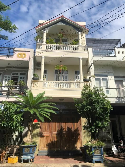 Bán nhà mặt tiền Nguyễn Thị Minh Khai, Quy Nhơn