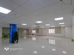 Chính chủ cho thuê cửa hàng kinh doanh tại số 311 Vũ Tông Phan 150m2 giá 37tr/th