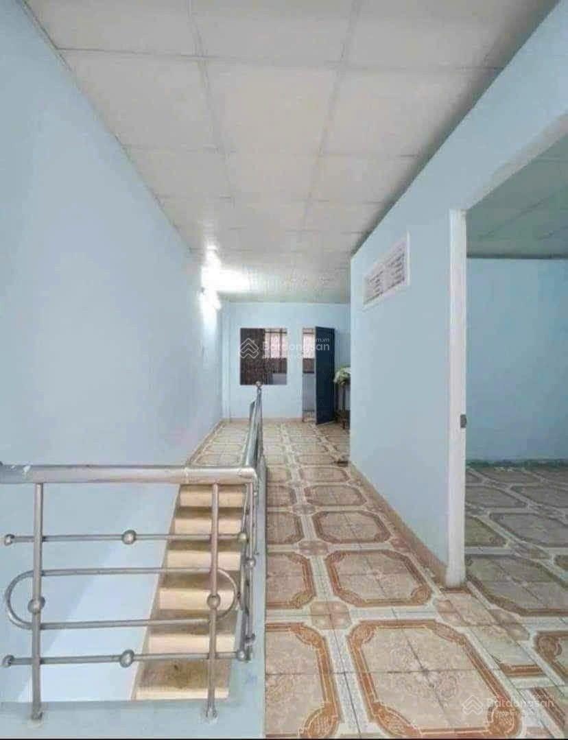 Cho thuê nhà C4 lửng kiệt 5m Nguyễn Văn Thoại, diện tích: 95m2. Nhà có 3PN, 2WC, không nội thất