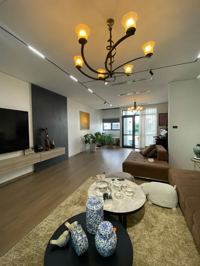 Tia chớp Yên Hòa: Nhanh tay sở hữu mặt phố Trần Kim Xuyến - Vài năm xuất hiện 1 căn 96m2 5T 60.8 tỷ