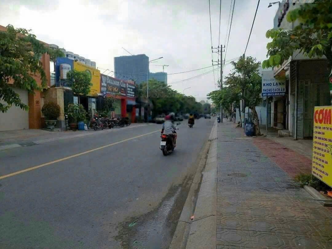 Chủ cần bán khách sạn 5 tầng mặt tiền đường Hai bà trưng, 128m2, giá nhỉnh 11 tỷ còn TL