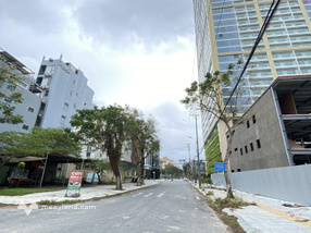 Nhà 2 Tầng đường Lê Lâm sát chợ Lê Văn Thứ sầm uất cách biển Sơn Trà 500m giá 7.4 Tỷ