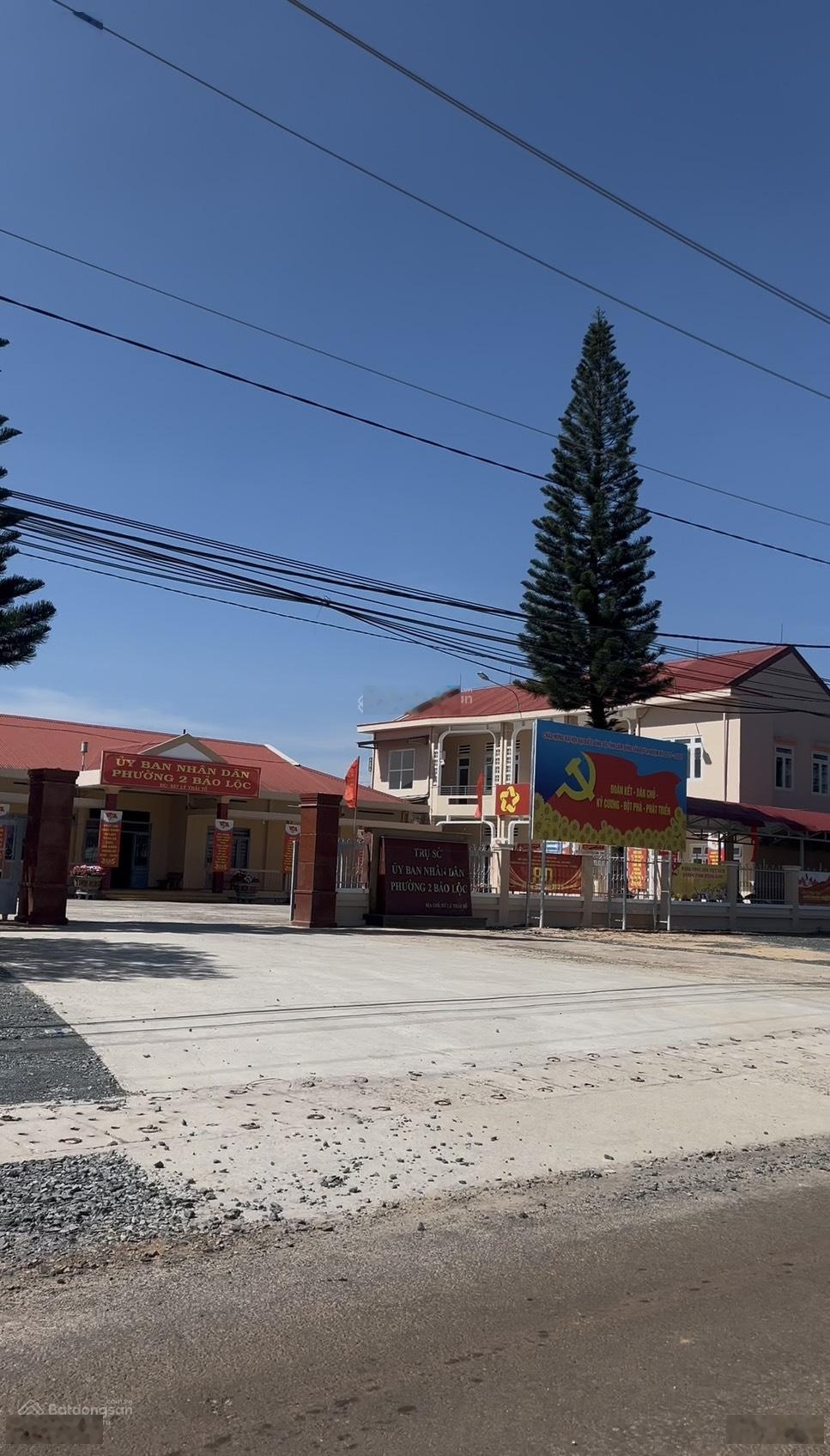 Đất mặt tiền đường lý thái tổ, p 2, bảo lộc - kế bên ubnd phường 2