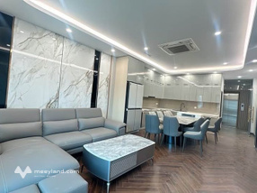 Nhà phố Nguyễn Văn Cừ 76m², 6 tầng thang máy, oto vào nhà, trung tâm Bồ Đề