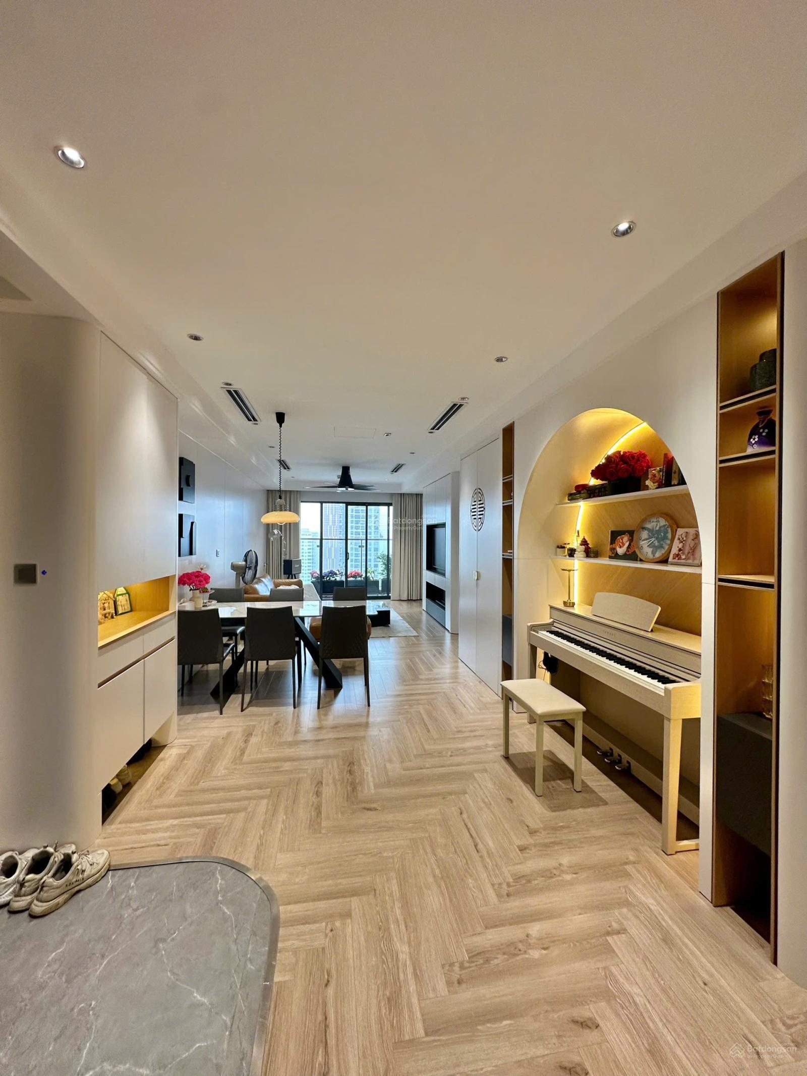 Chính chủ bán căn 2n2vs Ecolife, 75m, full nội thất mới đẹp, ban công rộng thoáng mát, có slot ô tô