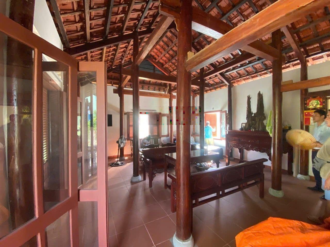 Bán 1500m2 trục chính thông ra biển Thống Nhất Điện Dương sát Hội An